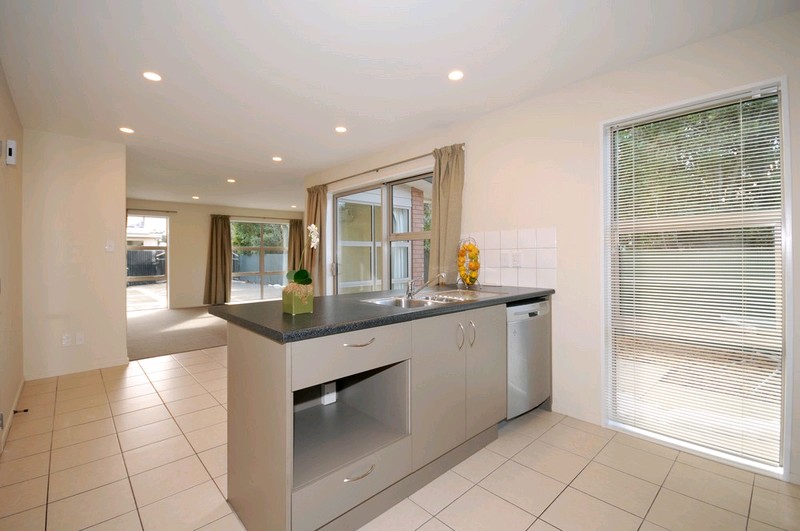 Woolston - OWNER ANXIOUS TO SELL