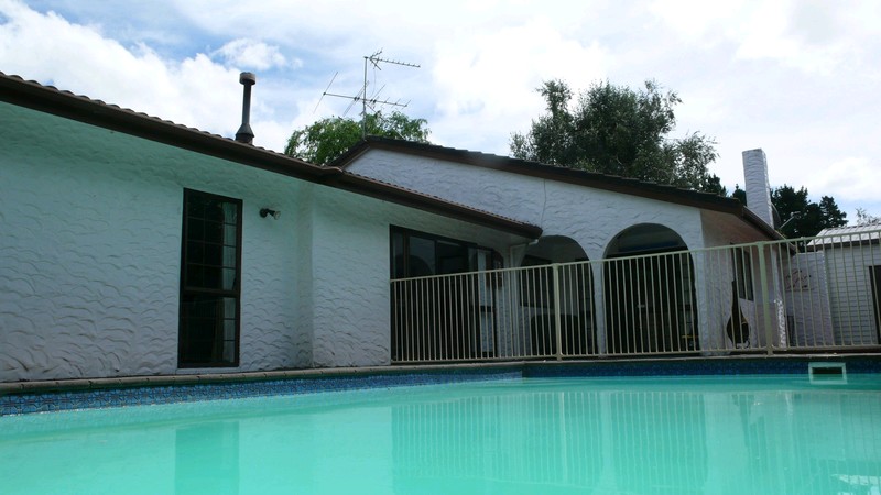 Wattle Downs - Tropical Temptation